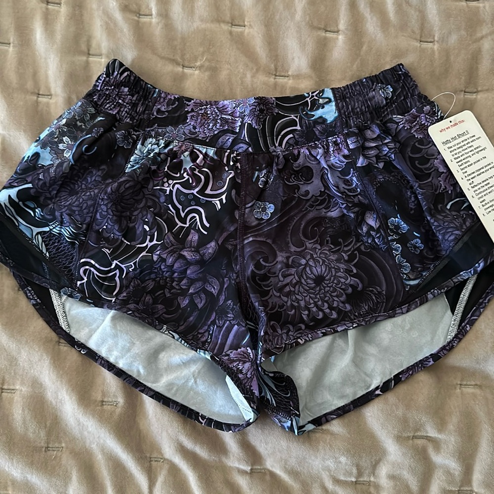 NWT Lululemon Hotty Hot